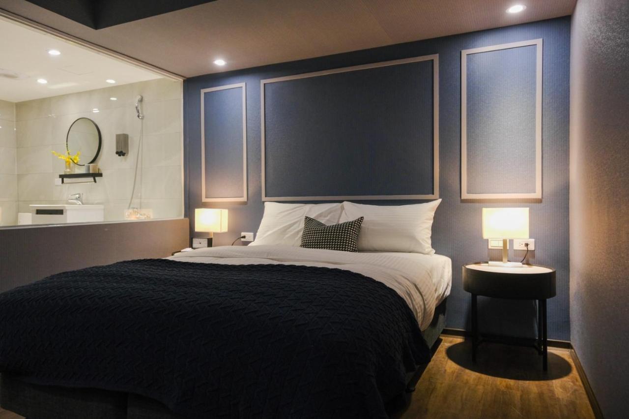 Giant Rich Hotel Тайпей Екстериор снимка