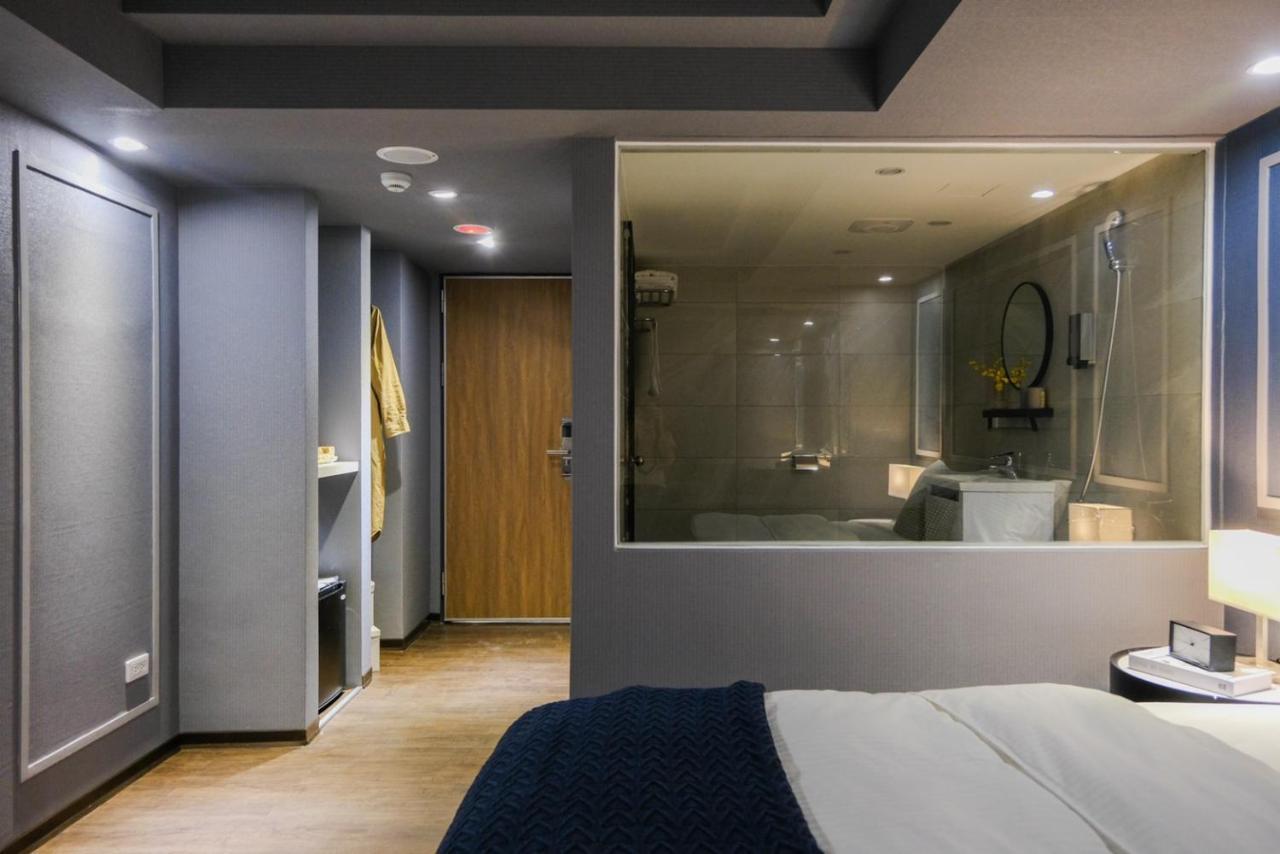 Giant Rich Hotel Тайпей Екстериор снимка
