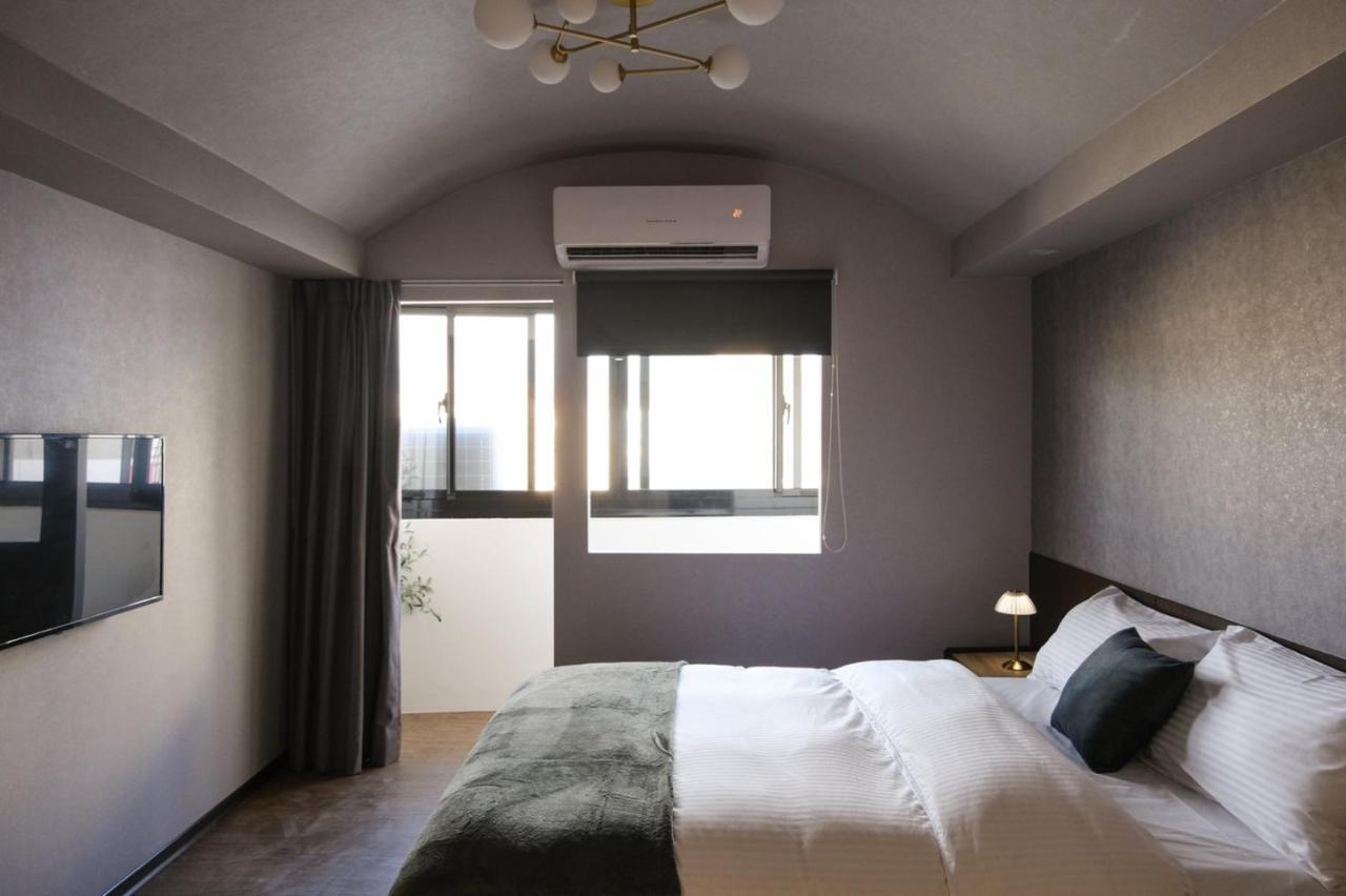 Giant Rich Hotel Тайпей Екстериор снимка