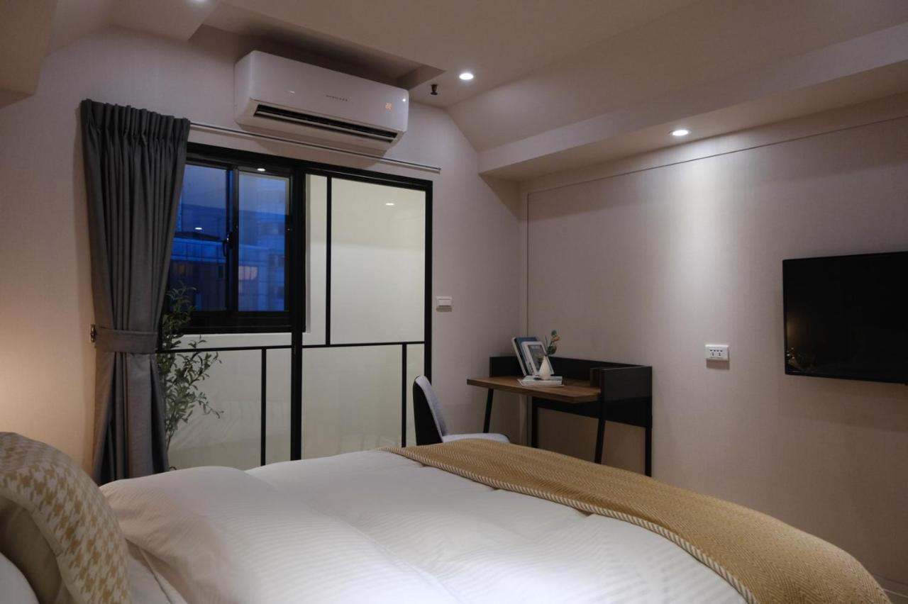 Giant Rich Hotel Тайпей Екстериор снимка