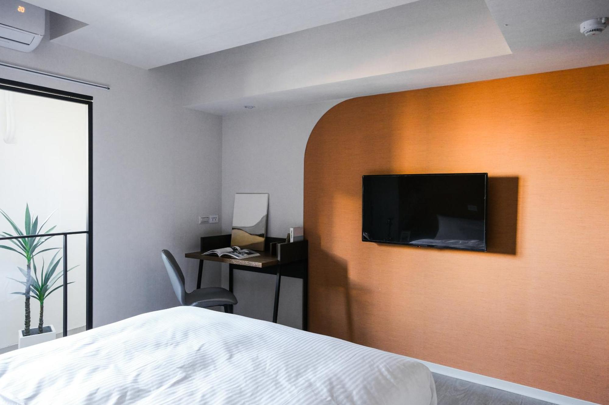Giant Rich Hotel Тайпей Екстериор снимка