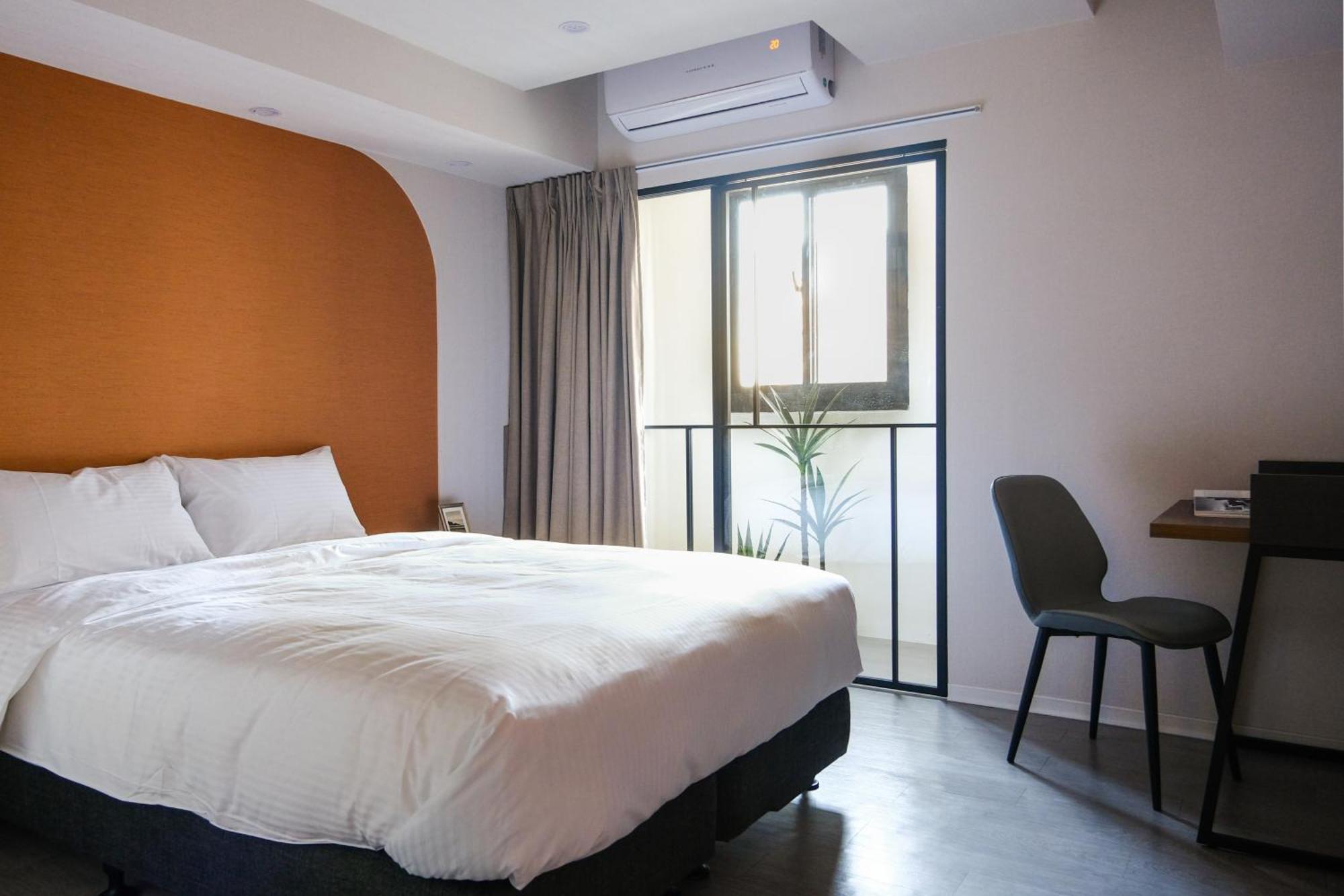 Giant Rich Hotel Тайпей Екстериор снимка