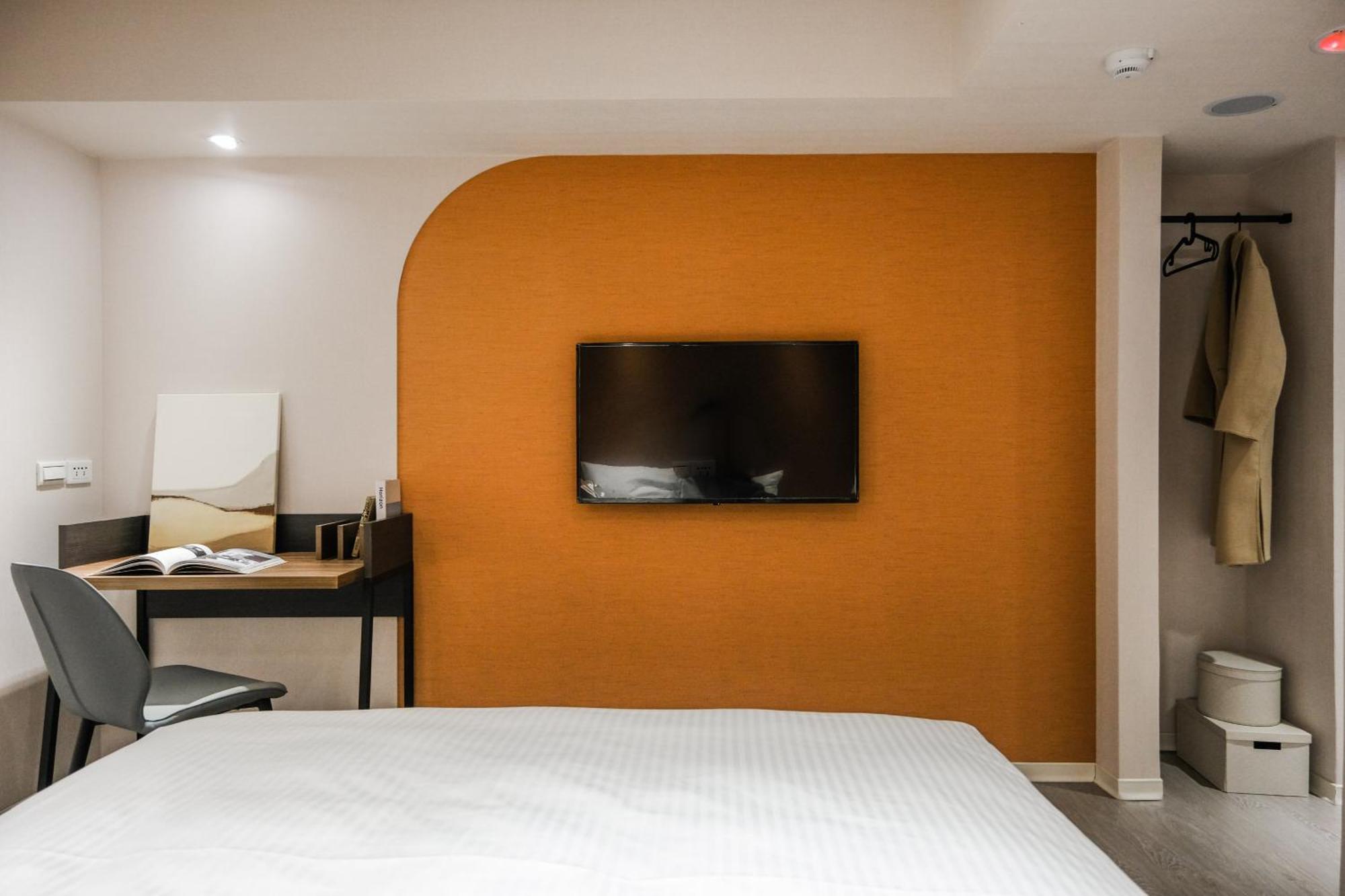 Giant Rich Hotel Тайпей Екстериор снимка
