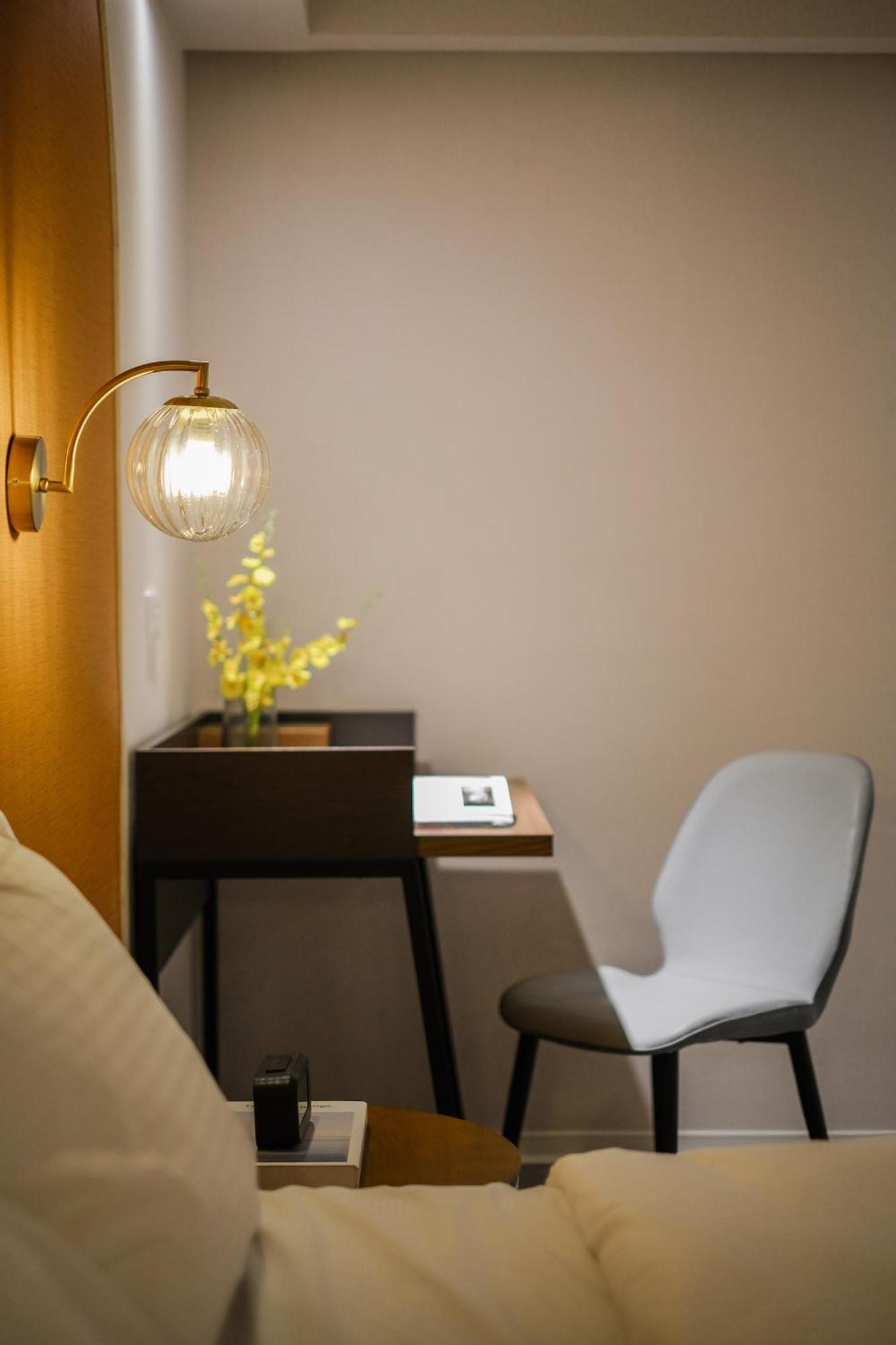 Giant Rich Hotel Тайпей Екстериор снимка