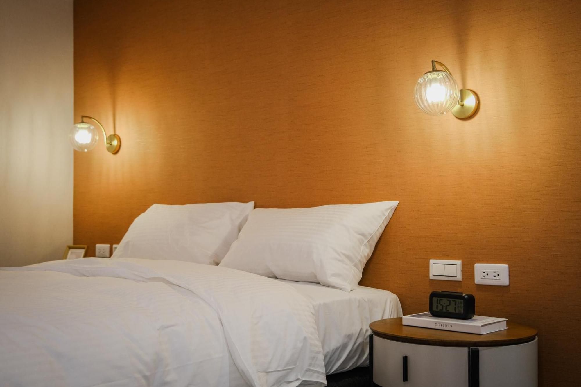 Giant Rich Hotel Тайпей Екстериор снимка